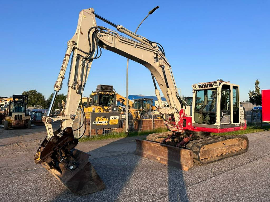 Takeuchi TB 1140 + ISUZU Motor Klima 14.3 Tonnen ! - Kettenbagger: das Bild 3 Takeuchi TB 1140 + ISUZU Motor Klima 14.3 Tonnen ! - Kettenbagger: das Bild 3