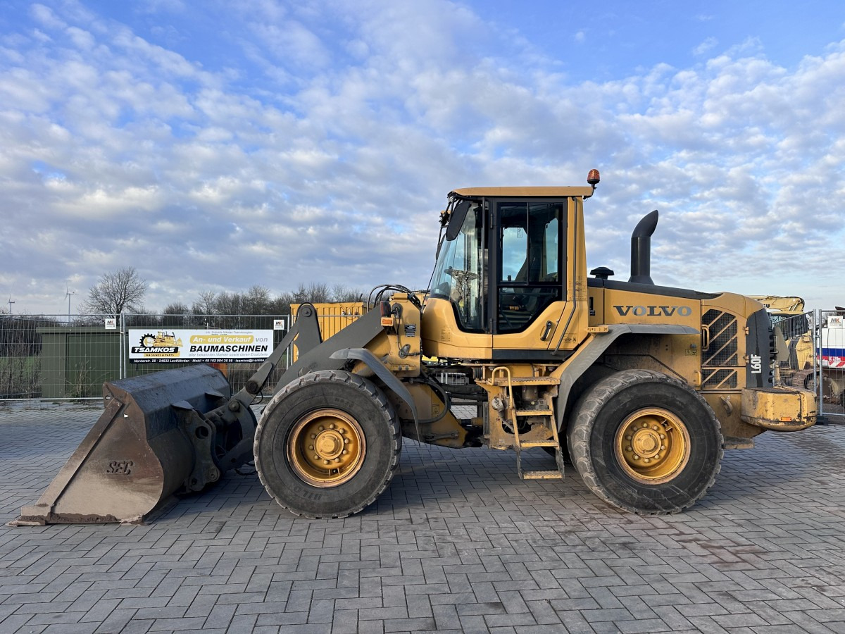 VOLVO L 60 F low Hours Klima Very good Condition - Radlader: das Bild 1 VOLVO L 60 F low Hours Klima Very good Condition - Radlader: das Bild 1