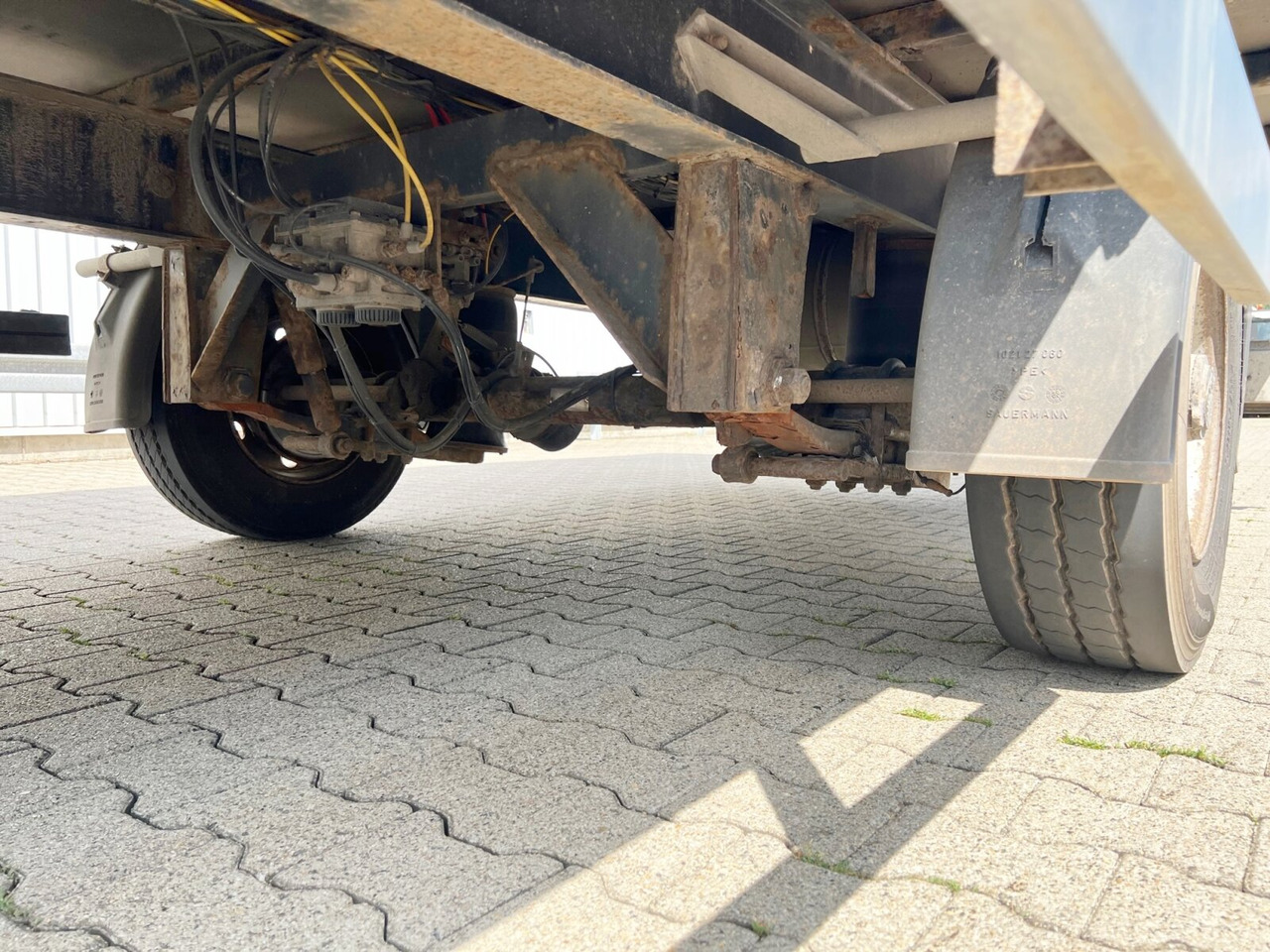 Koffer Anhänger Ackermann Z-LA-F 6.5/5.2 E Ackermann, Z-LA-F 6.5/5.2 E, durchladbar, 42 cbm: das Bild 14 Koffer Anhänger Ackermann Z-LA-F 6.5/5.2 E Ackermann, Z-LA-F 6.5/5.2 E, durchladbar, 42 cbm: das Bild 14