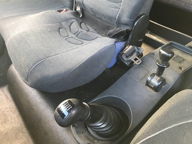 MAN LE 8.185 LC Doka 4x2 BB LE 8.185 LC Doka 4x2 BB, 2x AHK - Pritsche LKW: das Bild 4 MAN LE 8.185 LC Doka 4x2 BB LE 8.185 LC Doka 4x2 BB, 2x AHK - Pritsche LKW: das Bild 4