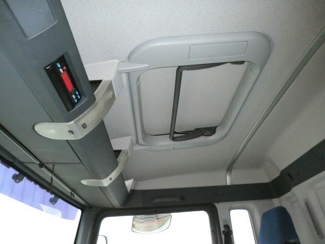 MAN TGA 18.360 4x2 TGA 18.360 4x2, Baustoff, Kran ATLAS 125.1 - Autokran, Pritsche LKW: das Bild 4 MAN TGA 18.360 4x2 TGA 18.360 4x2, Baustoff, Kran ATLAS 125.1 - Autokran, Pritsche LKW: das Bild 4