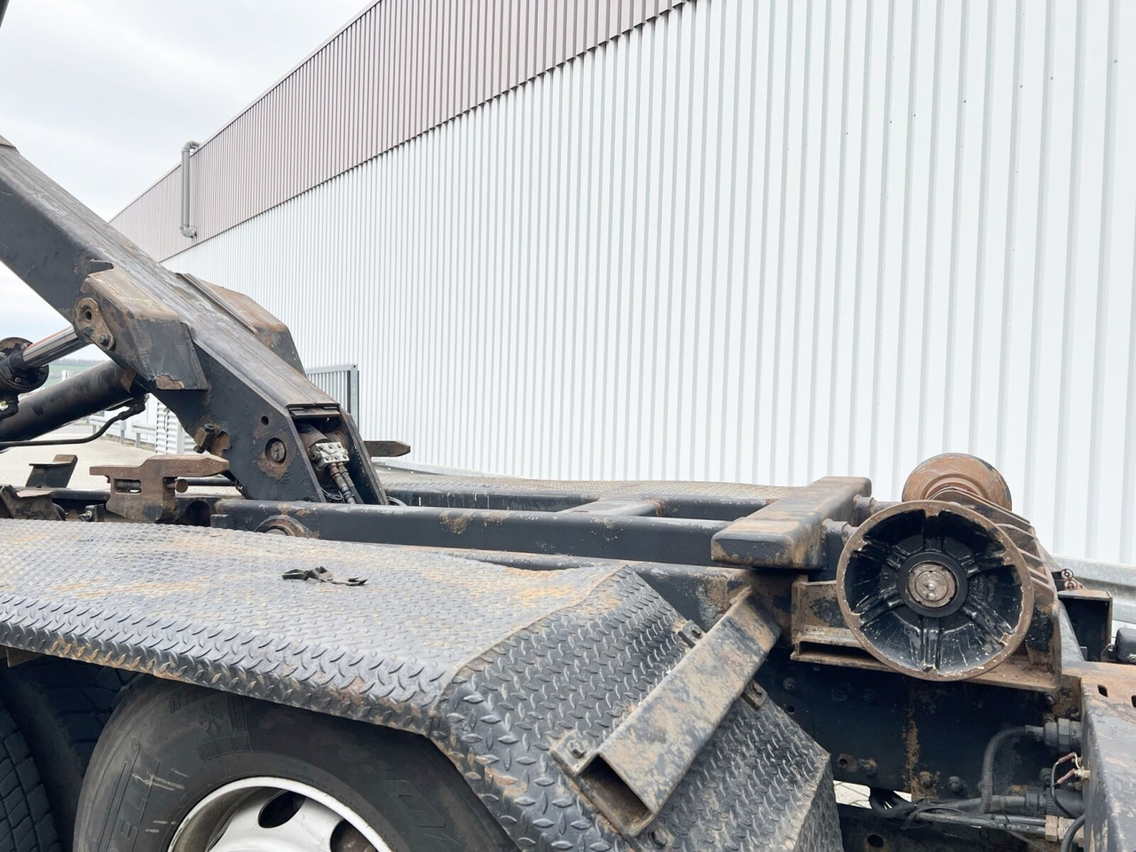 MAN TGA 26.440 6X2-2 BL TGA 26.440 6X2-2 BL, Liftachse - Abrollkipper: das Bild 5 MAN TGA 26.440 6X2-2 BL TGA 26.440 6X2-2 BL, Liftachse - Abrollkipper: das Bild 5