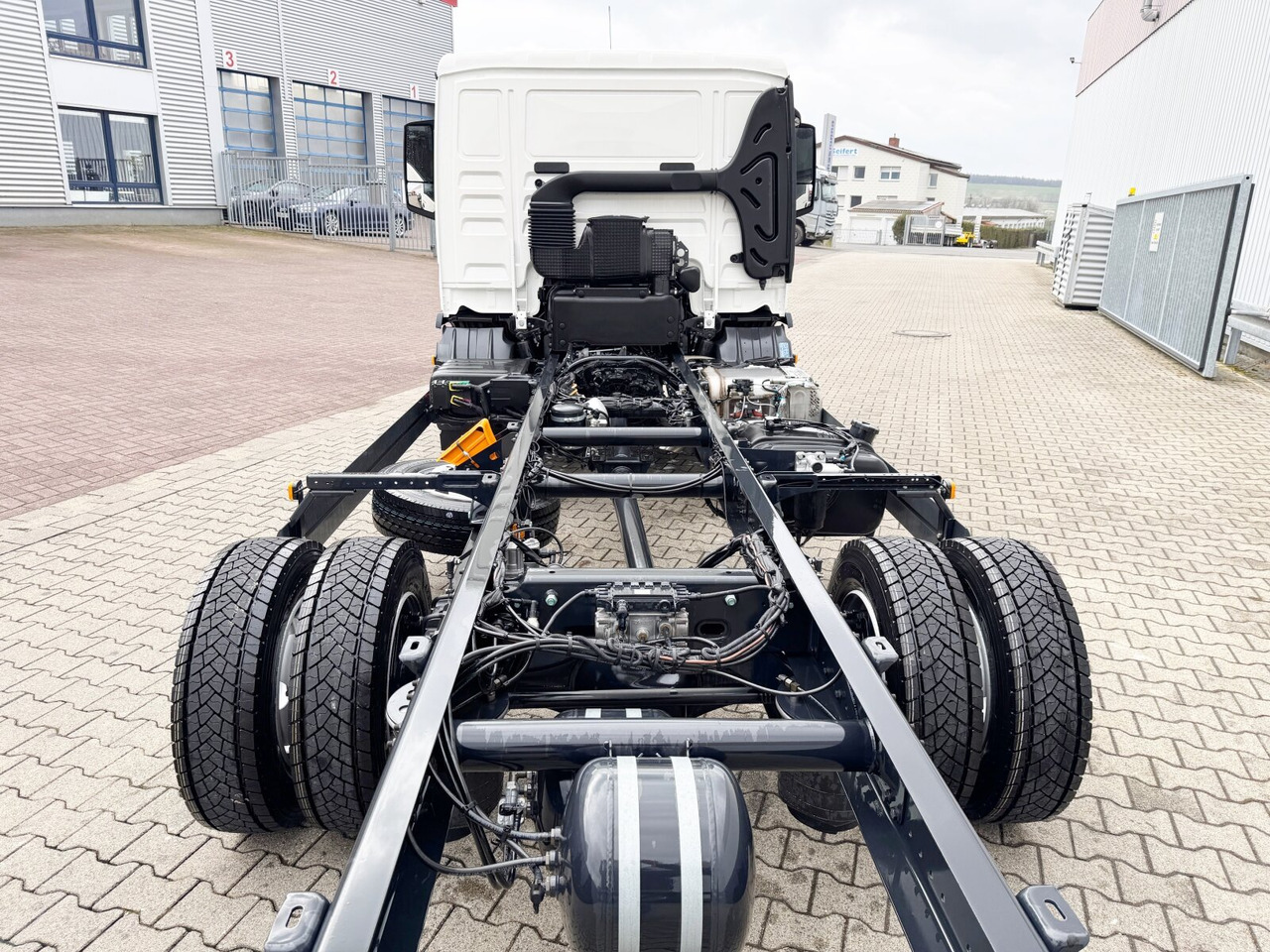 Fahrgestell LKW MAN TGL 8.160 4x2 BL CH TGL 8.160 4x2 BL CH: das Bild 12 Fahrgestell LKW MAN TGL 8.160 4x2 BL CH TGL 8.160 4x2 BL CH: das Bild 12