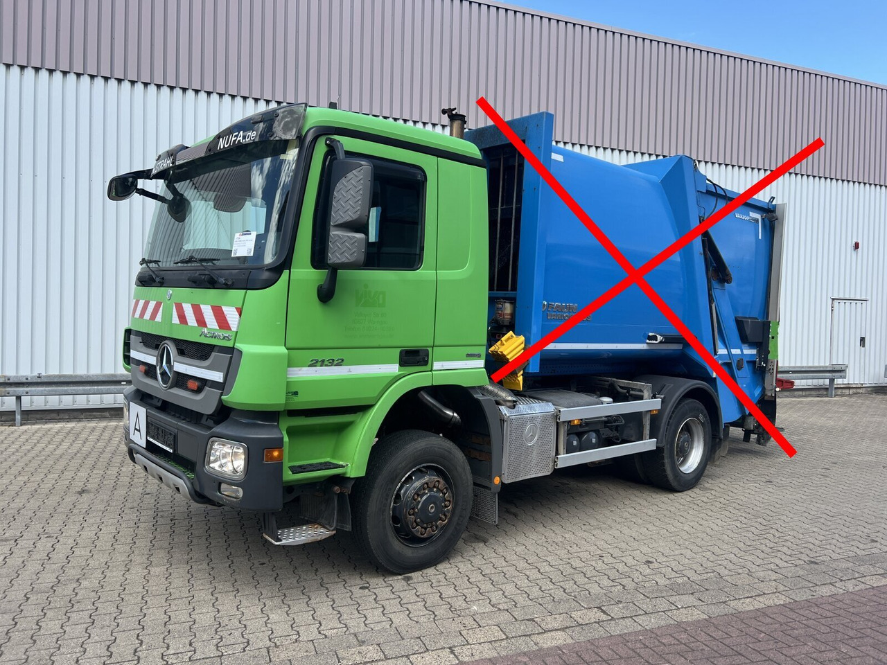 Mercedes-Benz Actros 2032 LA 4x4 Actros 2032 LA 4x4/ Rdstand 3.600 mm - Fahrgestell LKW: das Bild 1 Mercedes-Benz Actros 2032 LA 4x4 Actros 2032 LA 4x4/ Rdstand 3.600 mm - Fahrgestell LKW: das Bild 1