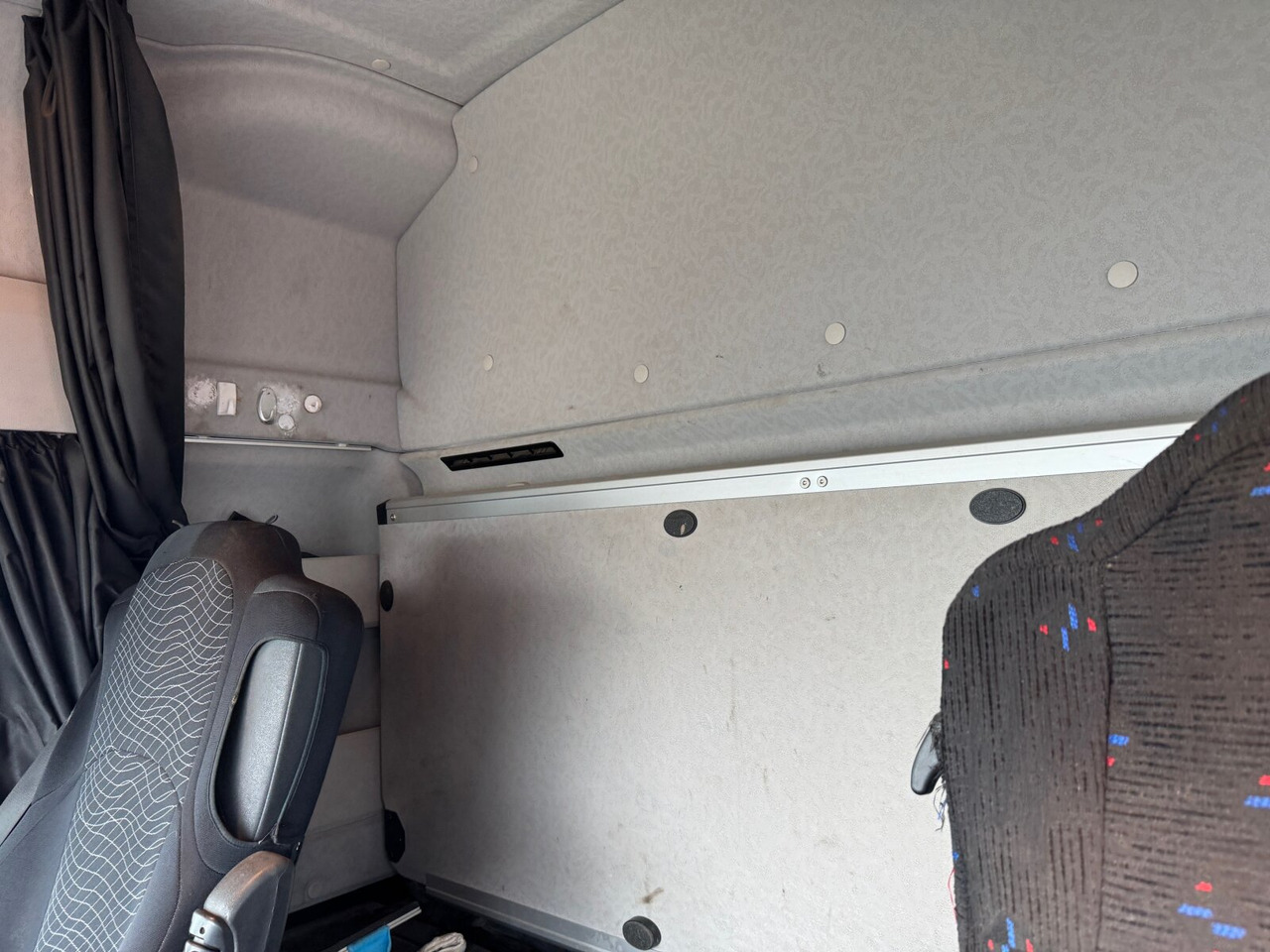 Mercedes-Benz Arocs 2651 L 6x4 Arocs 2651 L 6x4, Retarder, StreamSpace - Fahrgestell LKW: das Bild 3 Mercedes-Benz Arocs 2651 L 6x4 Arocs 2651 L 6x4, Retarder, StreamSpace - Fahrgestell LKW: das Bild 3