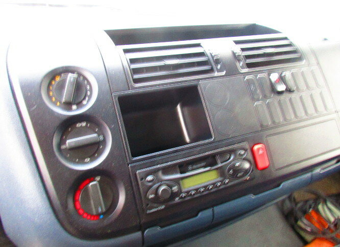 Mercedes-Benz Atego 815 4x2 - Koffer LKW: das Bild 4 Mercedes-Benz Atego 815 4x2 - Koffer LKW: das Bild 4