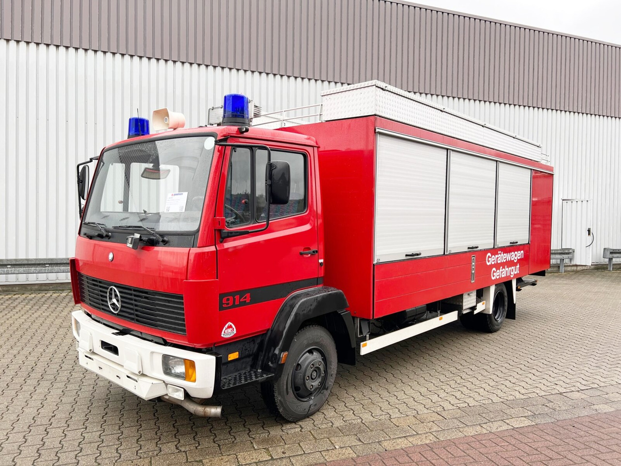 Mercedes-Benz LK 914 4x2 LK 914 4x2, Gerätewagen für Gefahrgut, 6-Zylinder Motor - Feuerwehrfahrzeug: das Bild 1 Mercedes-Benz LK 914 4x2 LK 914 4x2, Gerätewagen für Gefahrgut, 6-Zylinder Motor - Feuerwehrfahrzeug: das Bild 1