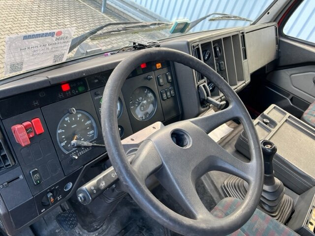 Mercedes-Benz SK II 25/2634 K 6x4 SK II 25/2634 K 6x4, Stahlmulde ca. 13m³ - Muldenkipper/ Dumper: das Bild 5 Mercedes-Benz SK II 25/2634 K 6x4 SK II 25/2634 K 6x4, Stahlmulde ca. 13m³ - Muldenkipper/ Dumper: das Bild 5