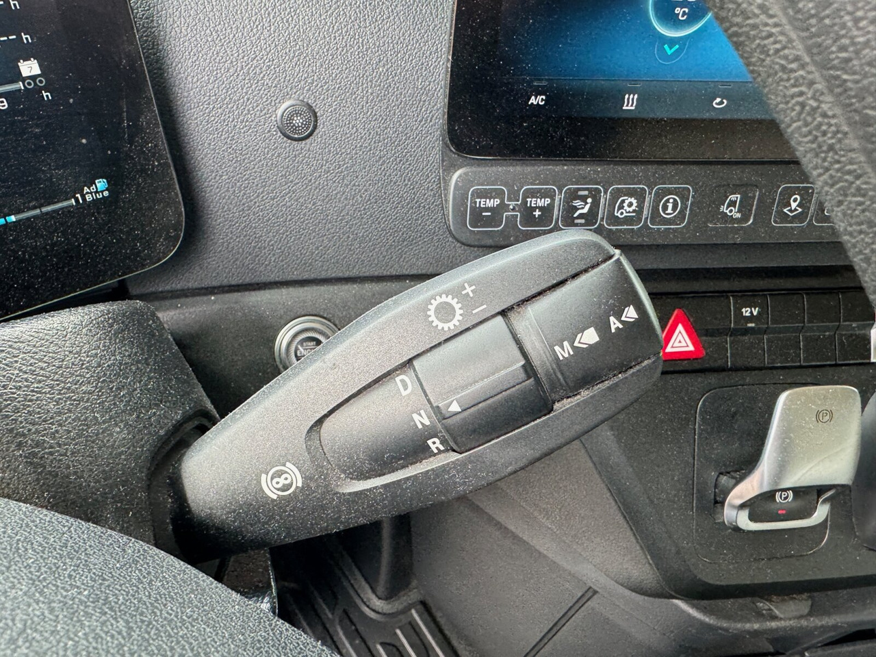 Sattelzugmaschine Mercedes-Benz Actros 1848 LS 4x2 Actros 1848 LS 4x2, Vollumer ,Retarder: das Bild 13