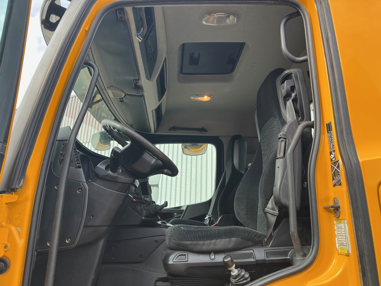 Mercedes-Benz Arocs 2640 LS 6x4 Arocs 2640 LS 6x4, Hydraulik - Sattelzugmaschine: das Bild 2 Mercedes-Benz Arocs 2640 LS 6x4 Arocs 2640 LS 6x4, Hydraulik - Sattelzugmaschine: das Bild 2