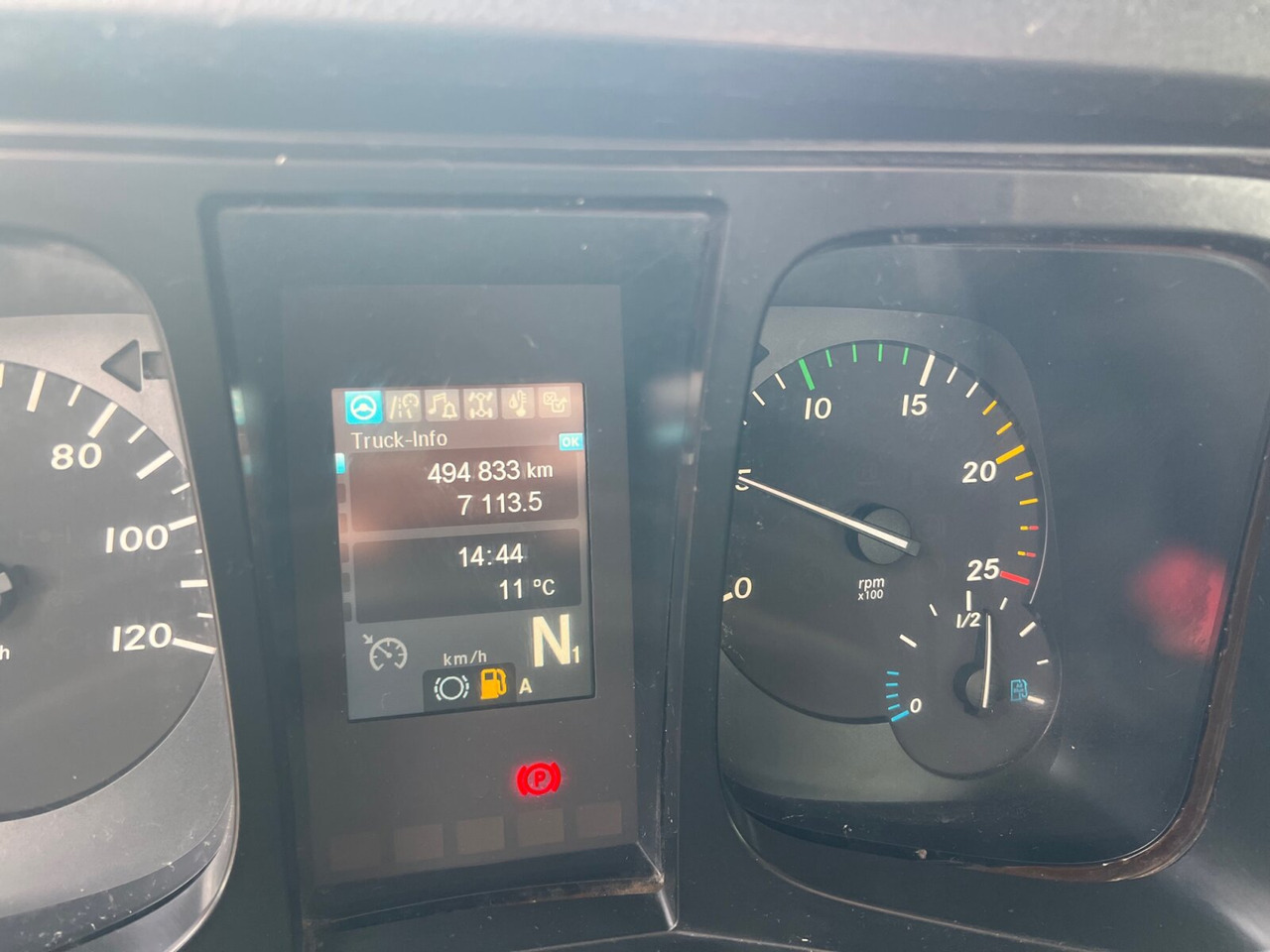 Mercedes-Benz Arocs 2640 LS 6x4 Arocs 2640 LS 6x4, Hydraulik - Sattelzugmaschine: das Bild 4 Mercedes-Benz Arocs 2640 LS 6x4 Arocs 2640 LS 6x4, Hydraulik - Sattelzugmaschine: das Bild 4