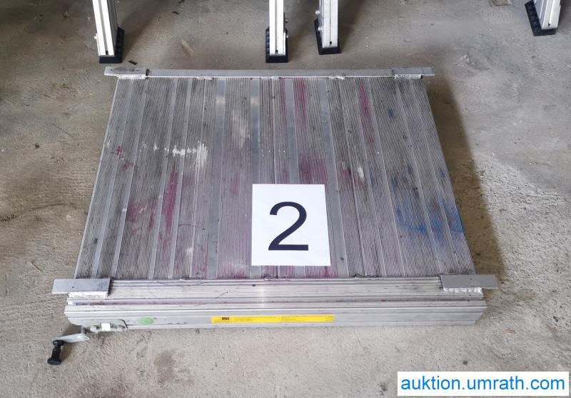 Posten Konvolut Zarges Plattform Laufsteg Bühne Überstieg Gehsteig Sockel Treppen Aluminium hochwertig - Werkstattgerät: das Bild 5 Posten Konvolut Zarges Plattform Laufsteg Bühne Überstieg Gehsteig Sockel Treppen Aluminium hochwertig - Werkstattgerät: das Bild 5