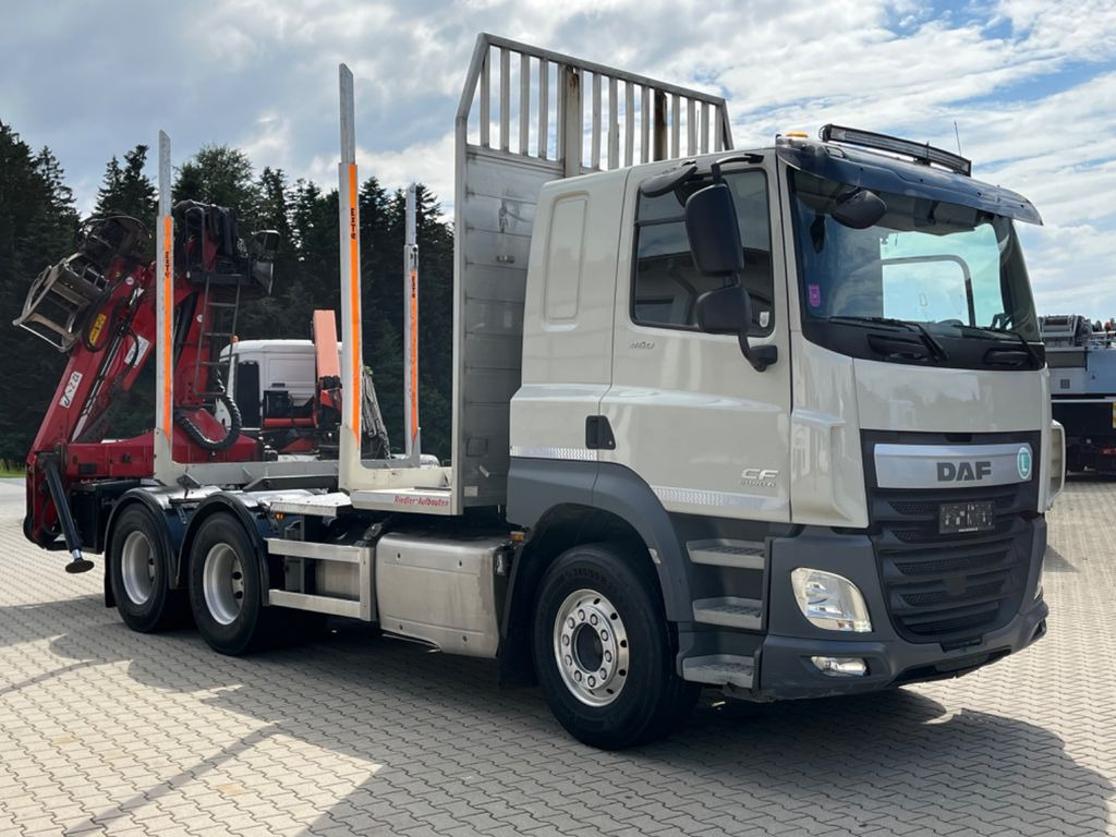 DAF CF 460 6x4 mit Riedler Holzaufb. Penz Kran 12Z DAF CF 460 6x4 mit Riedler Holzaufb. Penz Kran 12Z - Holztransporter, Autokran: das Bild 2 DAF CF 460 6x4 mit Riedler Holzaufb. Penz Kran 12Z DAF CF 460 6x4 mit Riedler Holzaufb. Penz Kran 12Z - Holztransporter, Autokran: das Bild 2