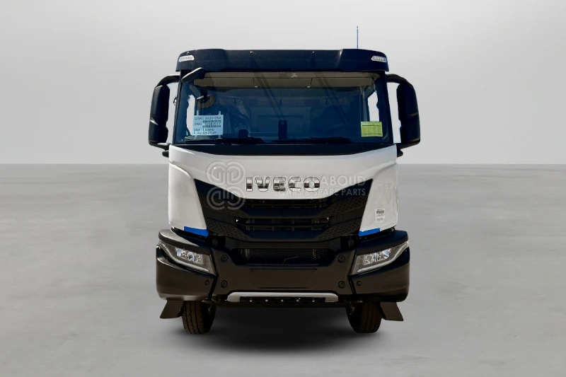 Iveco T-WAY AT720T47TH 6×4 R22.5 Tyres Tractor Head - Barcelona Stock - Sattelzugmaschine: das Bild 2 Iveco T-WAY AT720T47TH 6×4 R22.5 Tyres Tractor Head - Barcelona Stock - Sattelzugmaschine: das Bild 2