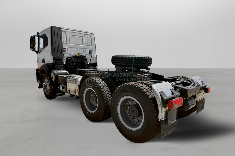 Iveco T-WAY AT720T47TH 6×4 R22.5 Tyres Tractor Head - Barcelona Stock - Sattelzugmaschine: das Bild 4 Iveco T-WAY AT720T47TH 6×4 R22.5 Tyres Tractor Head - Barcelona Stock - Sattelzugmaschine: das Bild 4