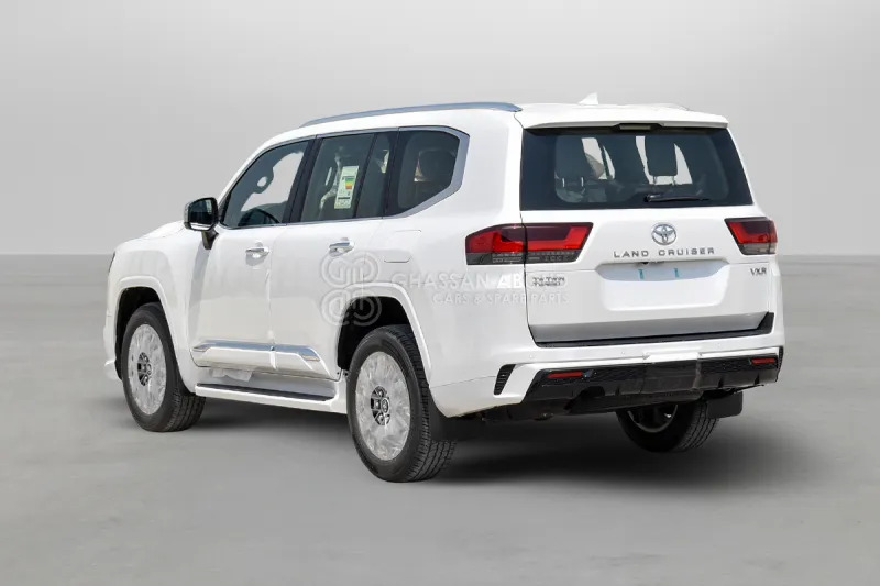 Toyota Land Cruiser 300 - SUV/ Geländewagen: das Bild 4 Toyota Land Cruiser 300 - SUV/ Geländewagen: das Bild 4