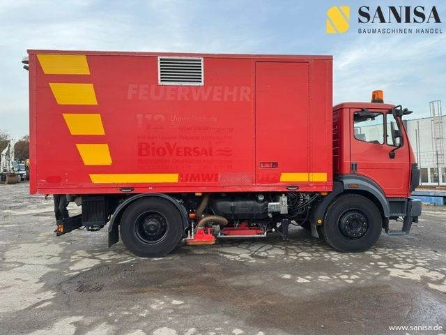 MERCEDES-BENZ 1424 Ölspurenbeseitigung und Straßenreiniger - Saug-/ Spülfahrzeug: das Bild 2 MERCEDES-BENZ 1424 Ölspurenbeseitigung und Straßenreiniger - Saug-/ Spülfahrzeug: das Bild 2