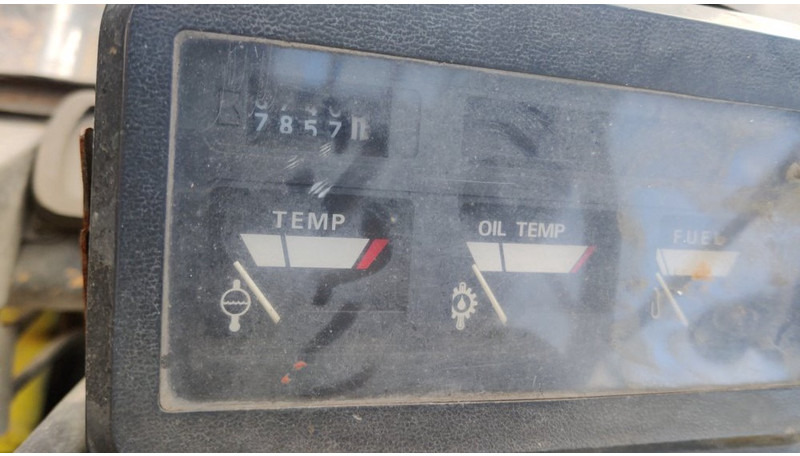 Caterpillar SE-300-15 - Dieselstapler: das Bild 5 Caterpillar SE-300-15 - Dieselstapler: das Bild 5