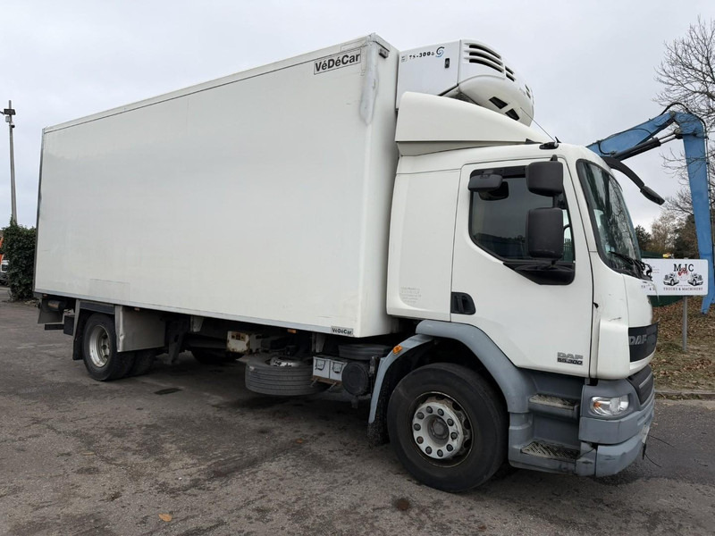 DAF LF 55.300 - 19T FRIGO THERMOKING TS-300e - TAILLIFT - BOX 6m45 x 2m49 x 2m49 - EURO 5 - A/C - BE TRUCK - Kühlkoffer LKW: das Bild 1 DAF LF 55.300 - 19T FRIGO THERMOKING TS-300e - TAILLIFT - BOX 6m45 x 2m49 x 2m49 - EURO 5 - A/C - BE TRUCK - Kühlkoffer LKW: das Bild 1
