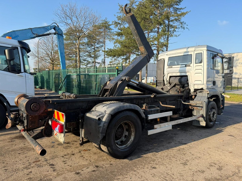 MAN TGA 18.350 4x2 19T HOOKLIFT / ABROLLKIPPER / GANCHO / AMPLIROL - EURO 3 - AS TRONIC AUTOMATIC - Abrollkipper: das Bild 5 MAN TGA 18.350 4x2 19T HOOKLIFT / ABROLLKIPPER / GANCHO / AMPLIROL - EURO 3 - AS TRONIC AUTOMATIC - Abrollkipper: das Bild 5