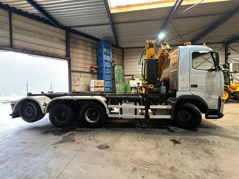 Volvo FH12-420 8x4 HOOKLIFT AJK + CRANE EFFER 250 - 3S - RADIO - TRIDEM LIFT + STEERING AXLE - I SHIFT - BE TRUCK - Abrollkipper, Autokran: das Bild 4 Volvo FH12-420 8x4 HOOKLIFT AJK + CRANE EFFER 250 - 3S - RADIO - TRIDEM LIFT + STEERING AXLE - I SHIFT - BE TRUCK - Abrollkipper, Autokran: das Bild 4