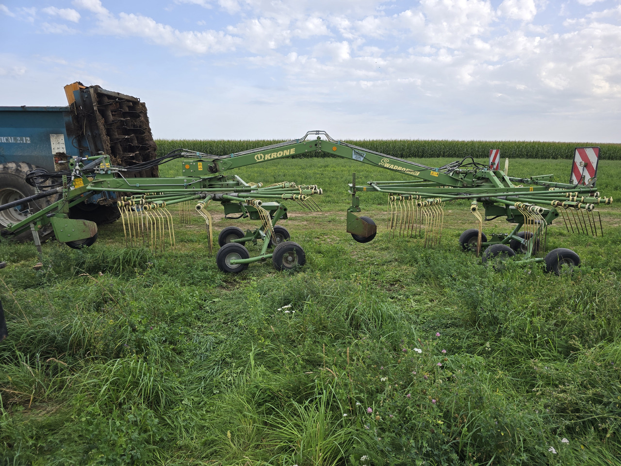 Krone Swadro 710/26T - Heuwender/ Wenderechen: das Bild 3 Krone Swadro 710/26T - Heuwender/ Wenderechen: das Bild 3