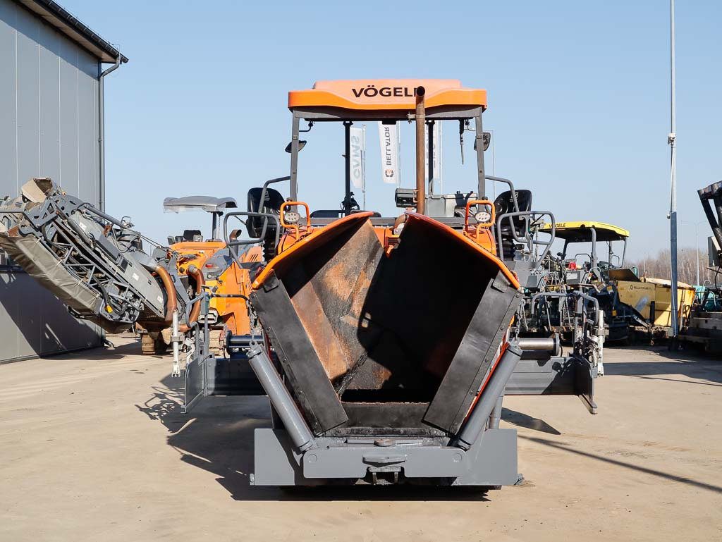 VÖGELE SUPER 1300-3i - Asphaltfertiger/ Straßenfertiger: das Bild 3 VÖGELE SUPER 1300-3i - Asphaltfertiger/ Straßenfertiger: das Bild 3