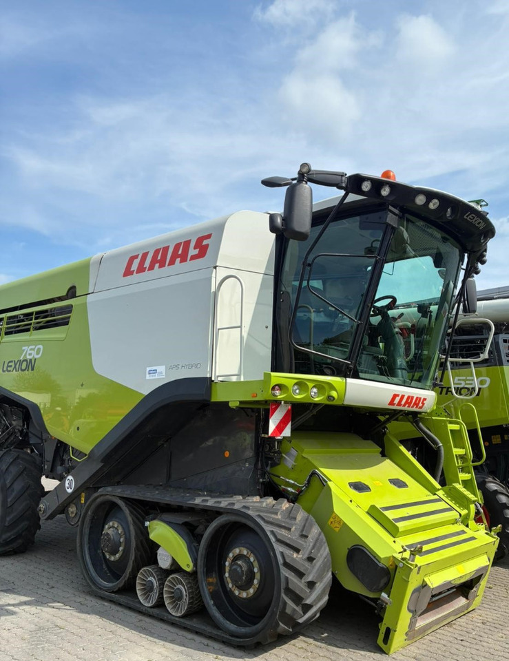 CLAAS Lexion 760TT - Mähdrescher: das Bild 5 CLAAS Lexion 760TT - Mähdrescher: das Bild 5