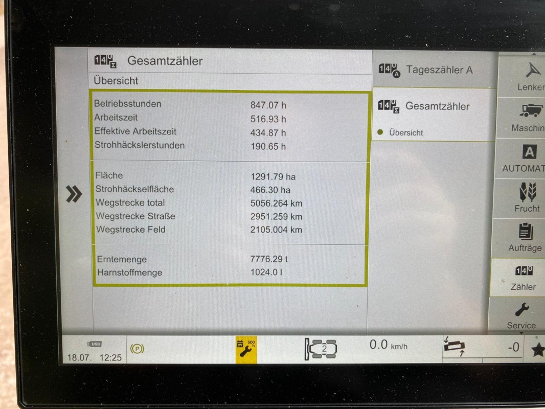 CLAAS Lexion 6800 mit Vario 930 Schneidwerk - Mähdrescher: das Bild 4 CLAAS Lexion 6800 mit Vario 930 Schneidwerk - Mähdrescher: das Bild 4