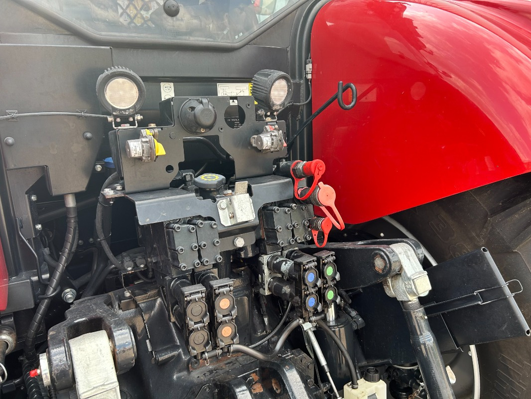 Case S00002147 - Traktor: das Bild 4 Case S00002147 - Traktor: das Bild 4