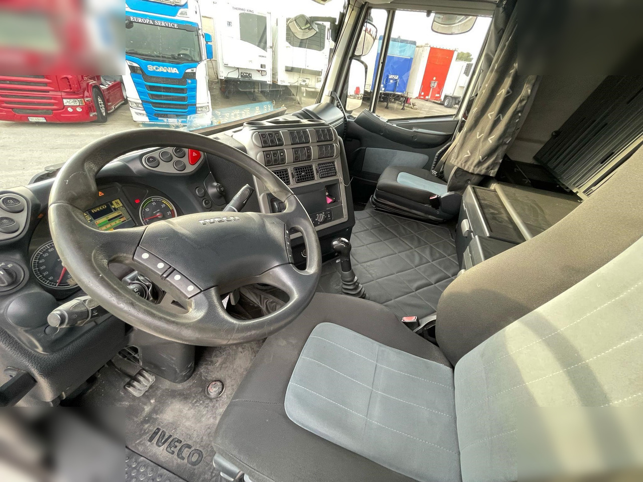 IVECO STRALIS 500 - Sattelzugmaschine: das Bild 2 IVECO STRALIS 500 - Sattelzugmaschine: das Bild 2