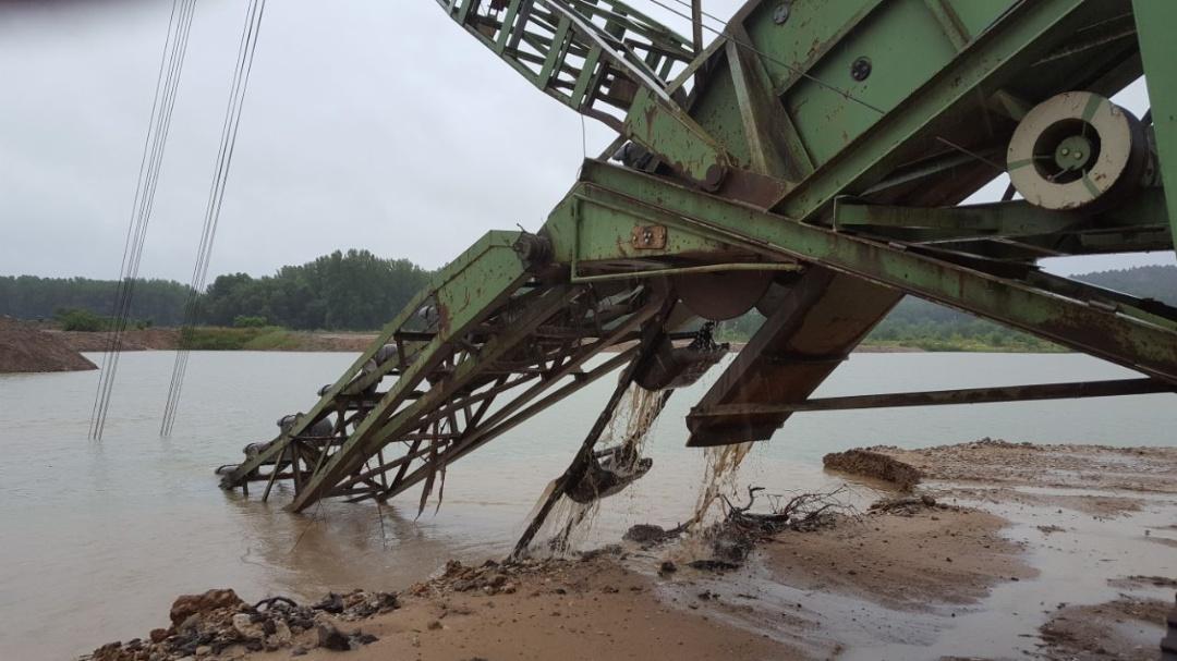 150 t 14m Arbeitstiefe - Schürfkübelbagger: das Bild 4 150 t 14m Arbeitstiefe - Schürfkübelbagger: das Bild 4