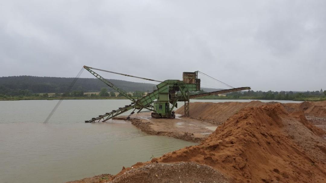 150 t 14m Arbeitstiefe - Schürfkübelbagger: das Bild 1 150 t 14m Arbeitstiefe - Schürfkübelbagger: das Bild 1