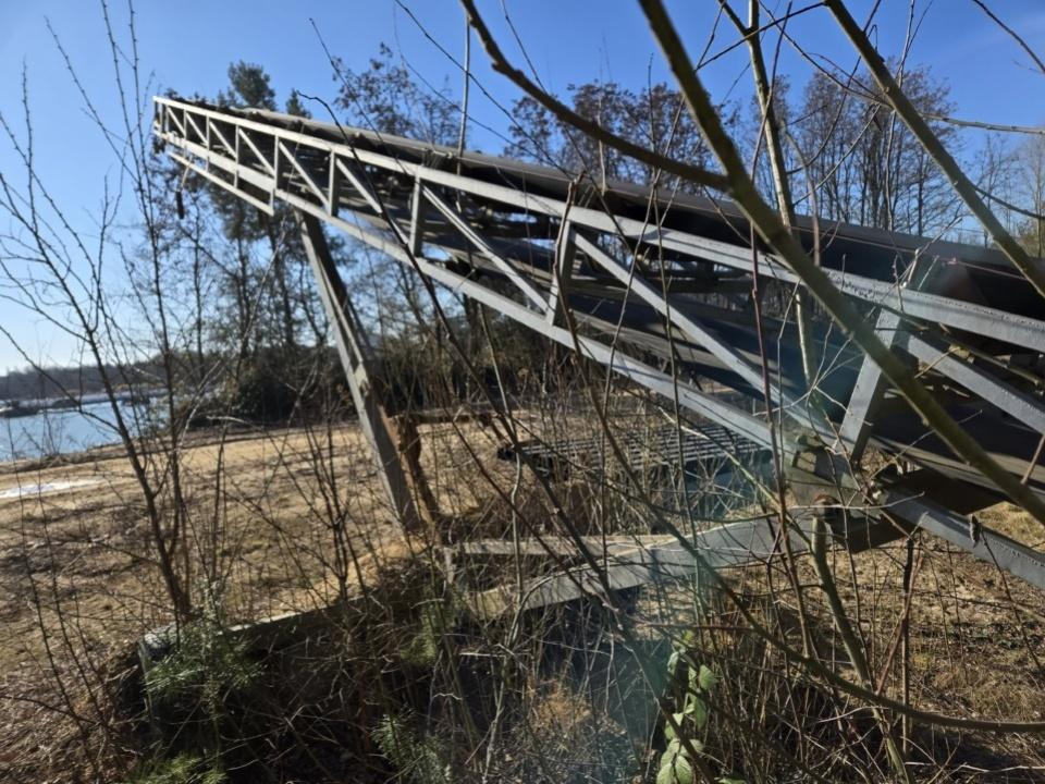 Beyer Doppeldecker Mobile Siebanlage mit Elektromotor - Siebmaschine: das Bild 4 Beyer Doppeldecker Mobile Siebanlage mit Elektromotor - Siebmaschine: das Bild 4