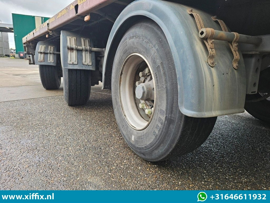 Meusburger 3-ass. Vlakke uitschuifbare oplegger / 3x gestuurd - Pritschenauflieger/ Plattformauflieger: das Bild 5 Meusburger 3-ass. Vlakke uitschuifbare oplegger / 3x gestuurd - Pritschenauflieger/ Plattformauflieger: das Bild 5