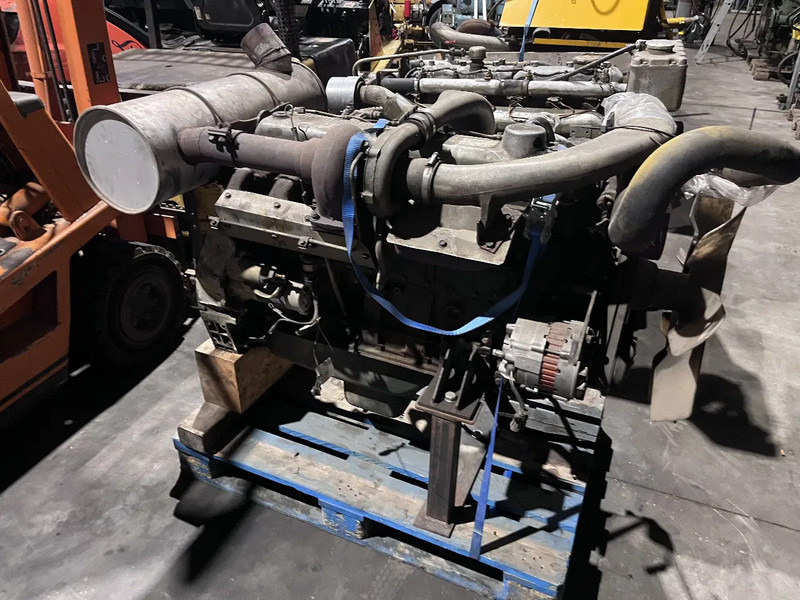 Kobelco Mitsubishi 6D16-TE1 from kobelco crane Fuso motor 142 kW 180PK - Motor für LKW: das Bild 2 Kobelco Mitsubishi 6D16-TE1 from kobelco crane Fuso motor 142 kW 180PK - Motor für LKW: das Bild 2