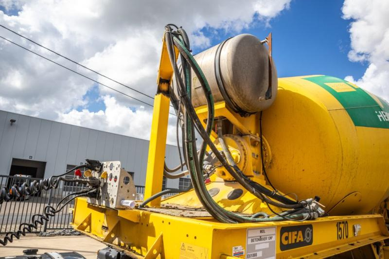 Cifa BETON MIXER/MALAXEUR/MISCHER 12M3 - STEERING AXLE - Betonmischer Auflieger: das Bild 5 Cifa BETON MIXER/MALAXEUR/MISCHER 12M3 - STEERING AXLE - Betonmischer Auflieger: das Bild 5