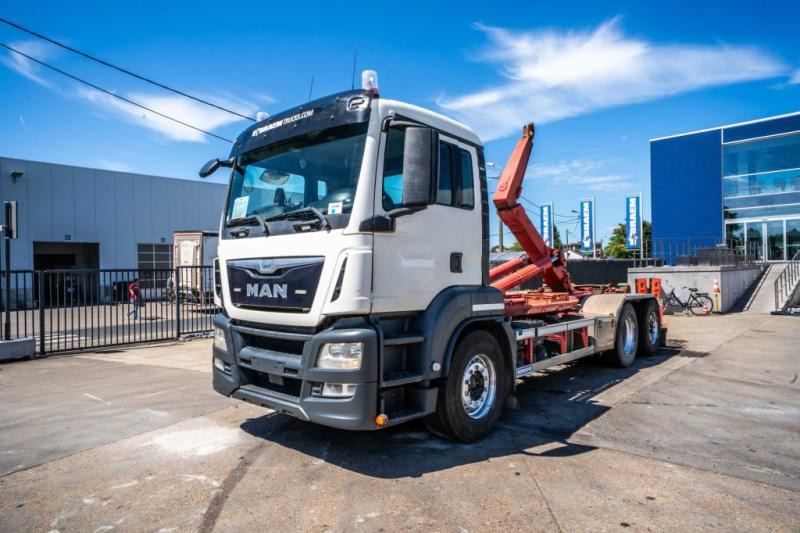 MAN TGS 26.440 BL - AJK - Abrollkipper: das Bild 1 MAN TGS 26.440 BL - AJK - Abrollkipper: das Bild 1