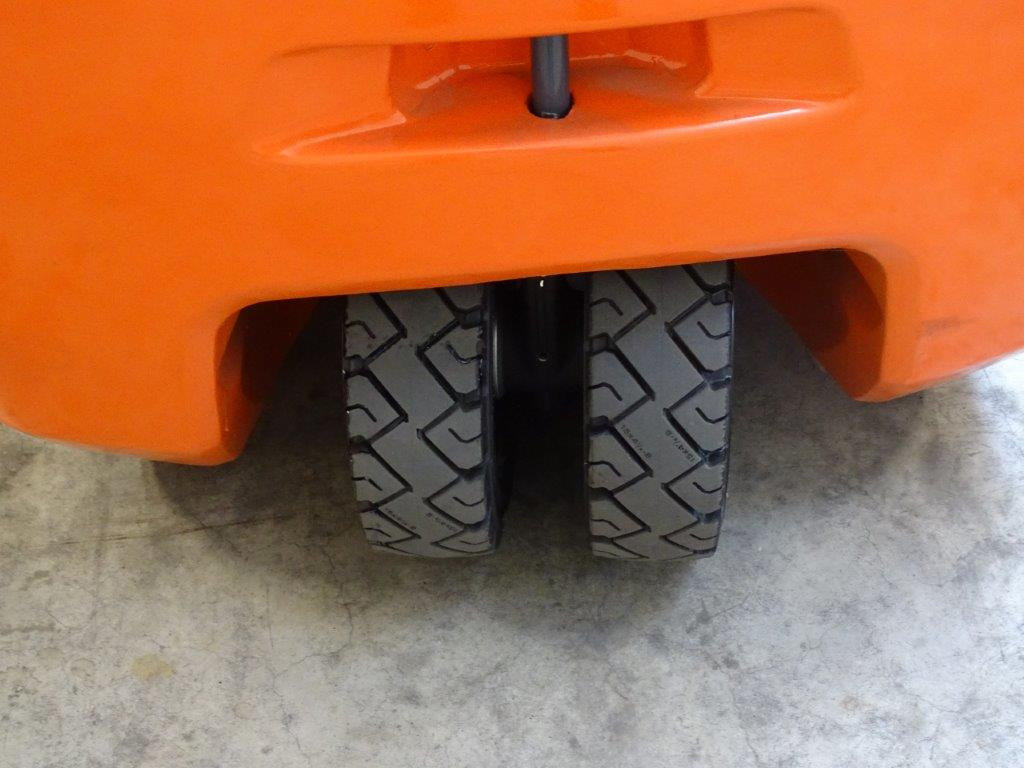 Toyota 8FBEK16T - DEMO - TRIPLEX - Elektrostapler: das Bild 2 Toyota 8FBEK16T - DEMO - TRIPLEX - Elektrostapler: das Bild 2