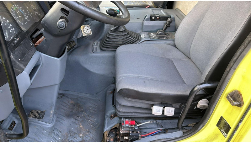 Kipper Renault KERAX 340 (4X4 / CAMION FRANCAIS / PARFAIT ETAT / LAMES / BOITE ET POMPE MANUELLE / FRENCH TRUCK): das Bild 16