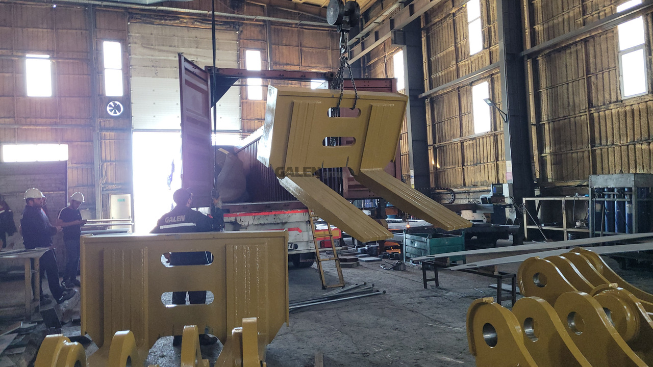 CATERPILLAR 988 Marble Attachments - Gabel für Radlader: das Bild 1 CATERPILLAR 988 Marble Attachments - Gabel für Radlader: das Bild 1