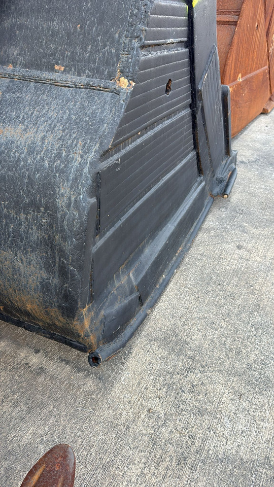 HITACHI ZX520/530 Cheap Second Hand Bucket - Baggerschaufel: das Bild 5 HITACHI ZX520/530 Cheap Second Hand Bucket - Baggerschaufel: das Bild 5