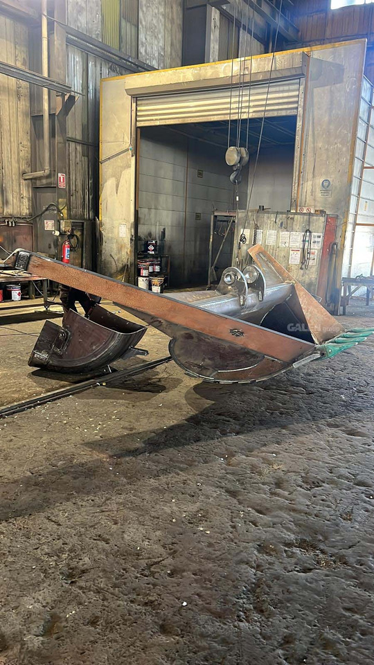 Hitachi ZX300 V-Type Bucket - Baggerschaufel für Kettenbagger: das Bild 4 Hitachi ZX300 V-Type Bucket - Baggerschaufel für Kettenbagger: das Bild 4