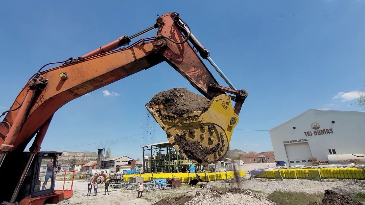 Komatsu PC1250 Extreme Heavy Duty Bucket - Baggerschaufel: das Bild 4 Komatsu PC1250 Extreme Heavy Duty Bucket - Baggerschaufel: das Bild 4