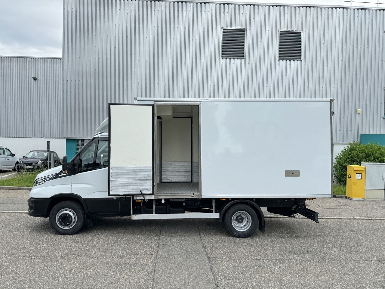 Iveco Daily 72-180 Tiefkühl TK V-500 -32°/+32° Air-Pro - Kühltransporter: das Bild 5 Iveco Daily 72-180 Tiefkühl TK V-500 -32°/+32° Air-Pro - Kühltransporter: das Bild 5