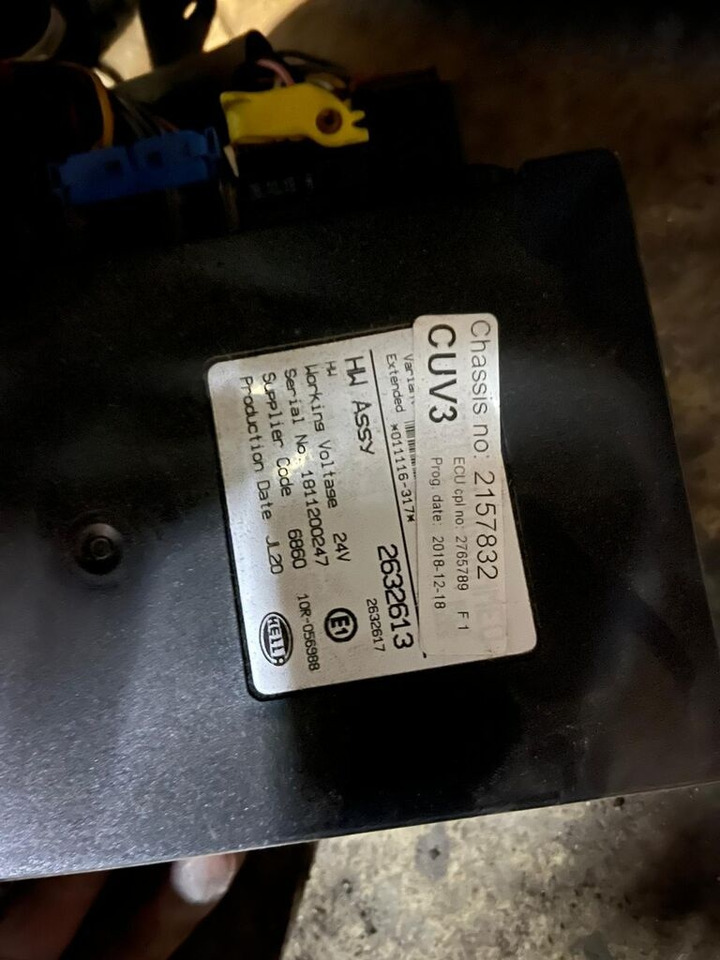 Scania G,R,S 2632613 truck - Steuergerät für LKW: das Bild 1 Scania G,R,S 2632613 truck - Steuergerät für LKW: das Bild 1