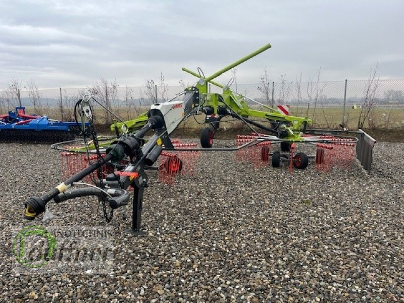 CLAAS Liner 1600 Twin - Heuwender/ Wenderechen: das Bild 3 CLAAS Liner 1600 Twin - Heuwender/ Wenderechen: das Bild 3