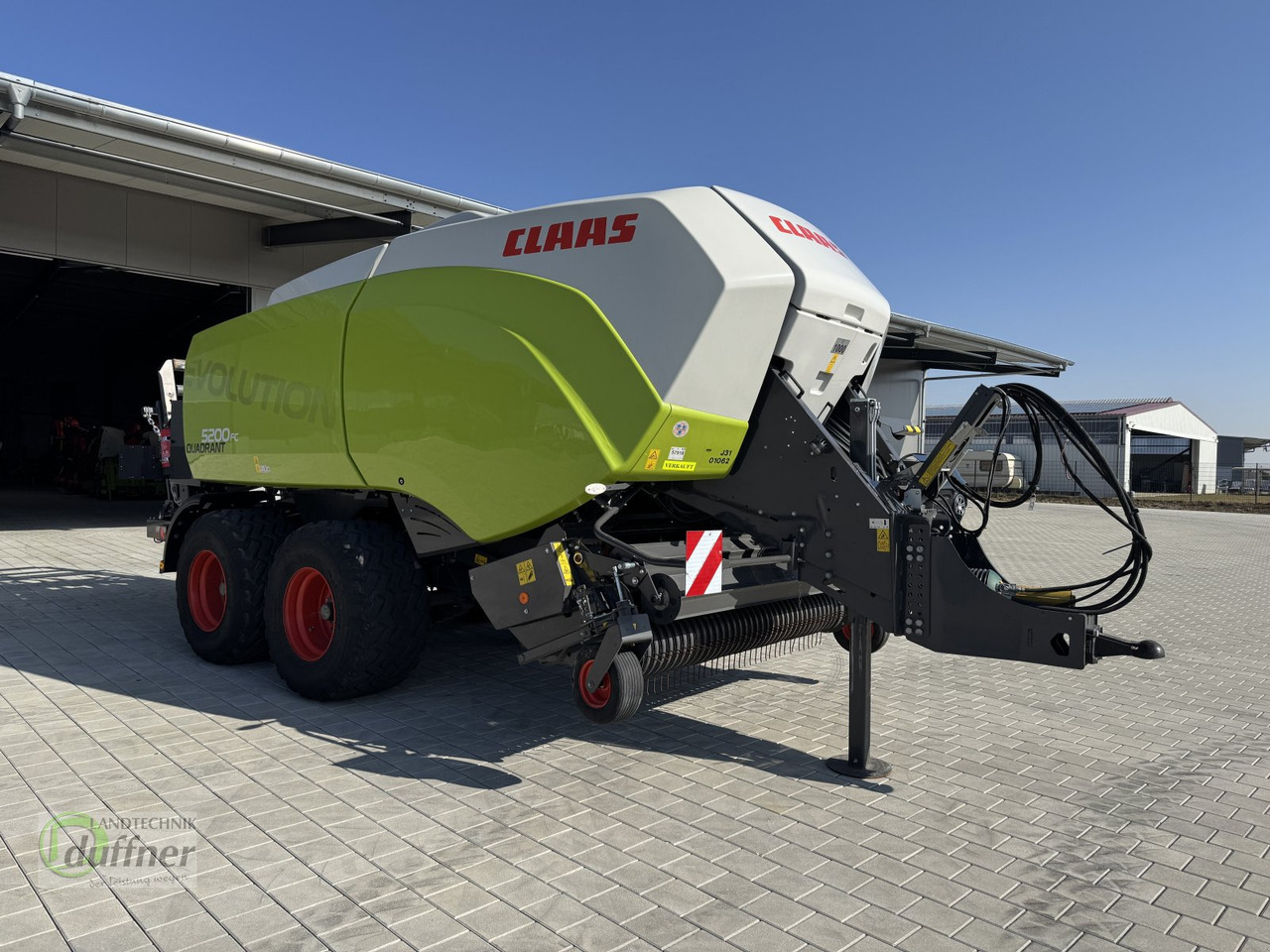 CLAAS Quadrant 5200 FC Evolution - Packenpresse: das Bild 2 CLAAS Quadrant 5200 FC Evolution - Packenpresse: das Bild 2