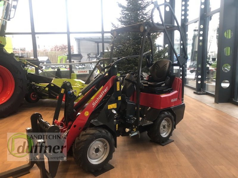 Schäffer 1622 - Hoflader: das Bild 3 Schäffer 1622 - Hoflader: das Bild 3