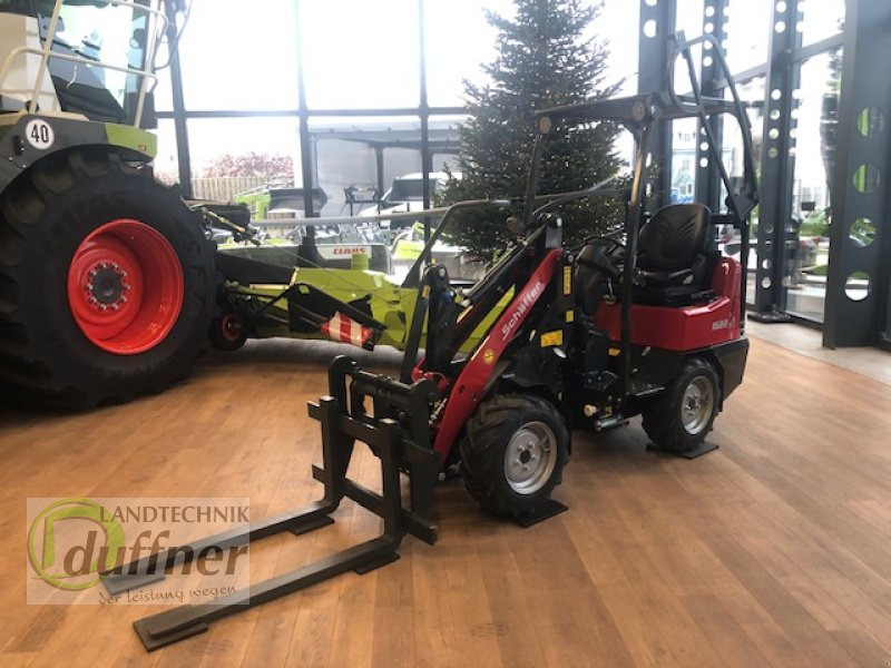 Schäffer 1622 - Hoflader: das Bild 2 Schäffer 1622 - Hoflader: das Bild 2